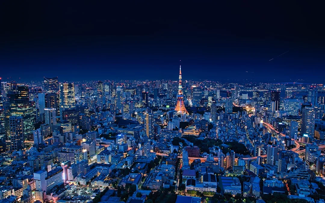 Jadwal draw JPN 4D sore - Tokyo skyline night neon advertising, daily 17:00 WIB