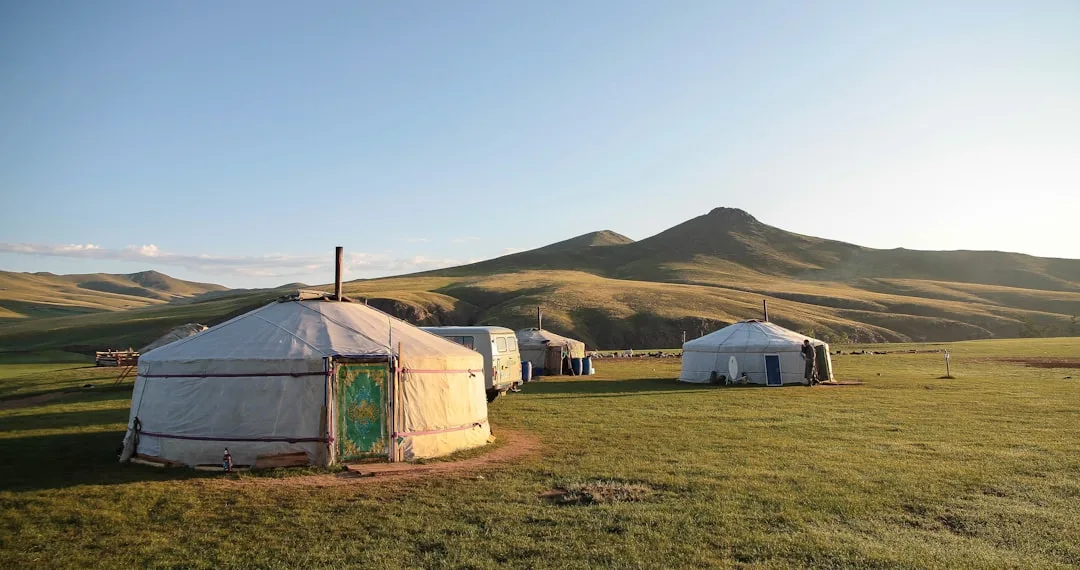 Jadwal live draw MNG 4D malam - Mongolia traditional ger yurt, daily 19:00 WIB