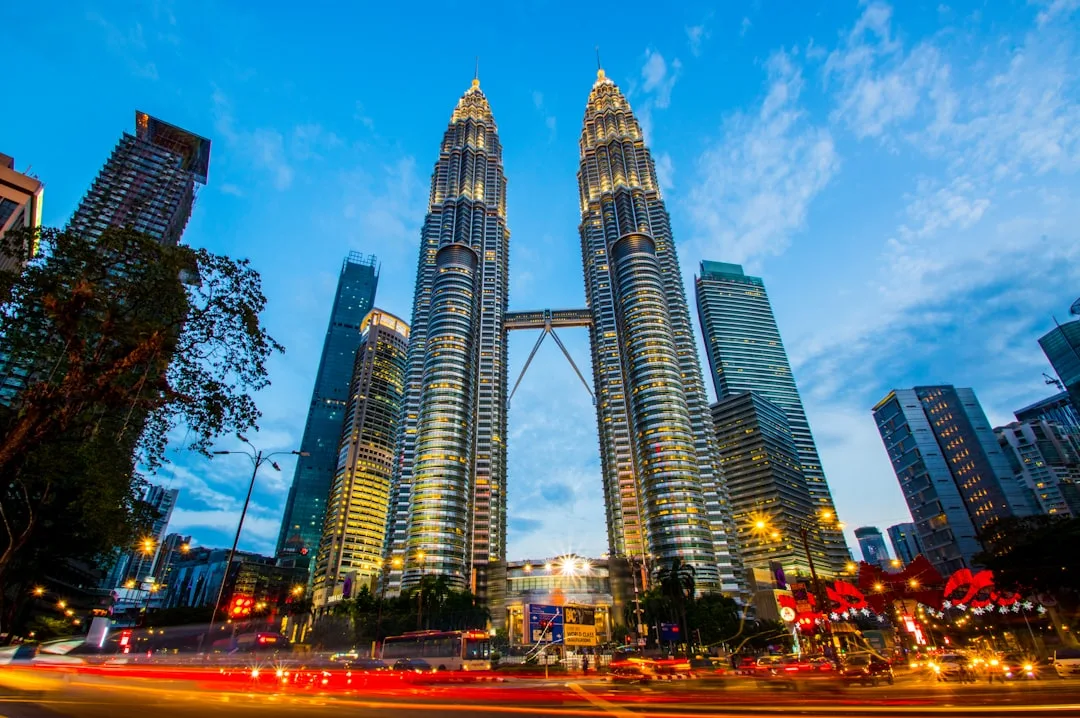 Live draw MYS tercepat - Malaysia Pools 4D landscape Kuala Lumpur Petronas Towers, sinkron upstream aggregator komunitas