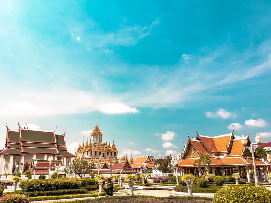 Jadwal live draw THA 2× per bulan - Bangkok Grand Palace orange temple, GLO Government Lottery Office Thailand